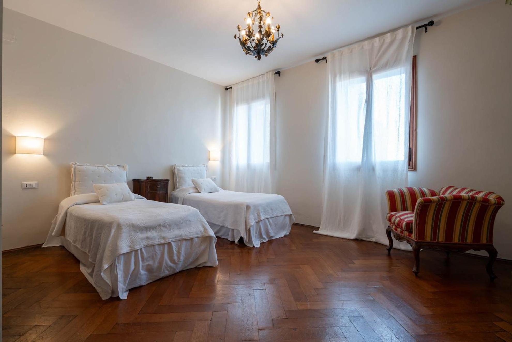 Sunbeam Palace Venice Exterior photo